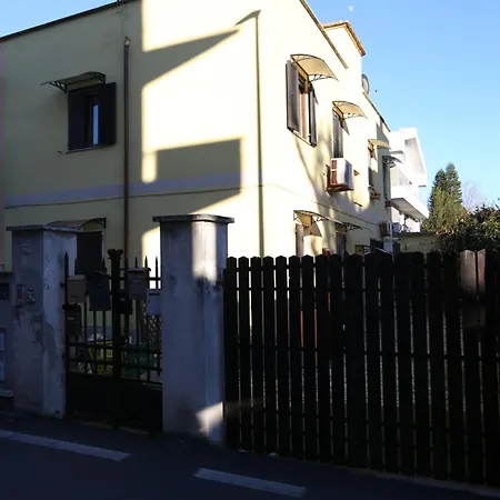 House 27 Apartment *